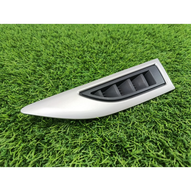 Молдинг крыла (кузов и элементы) Chevrolet Captiva C140 2011 2.2 D (z22d1) 95027406