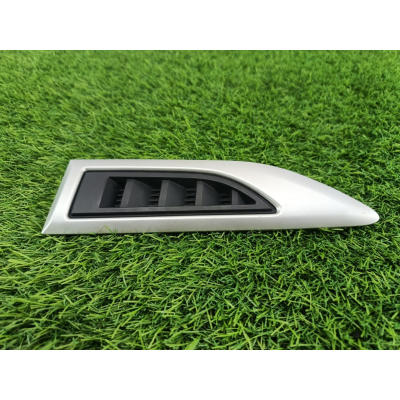 Молдинг крыла (кузов и элементы) Chevrolet Captiva C140 2011 2.2 D (z22d1) 95027406