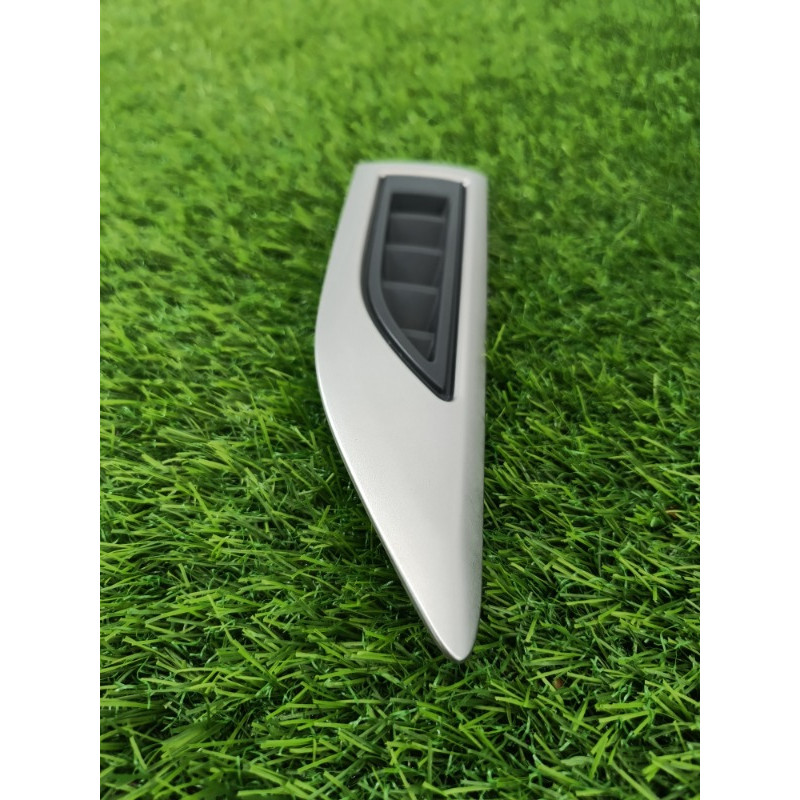 Молдинг крыла (кузов и элементы) Chevrolet Captiva C140 2011 2.2 D (z22d1) 95027407