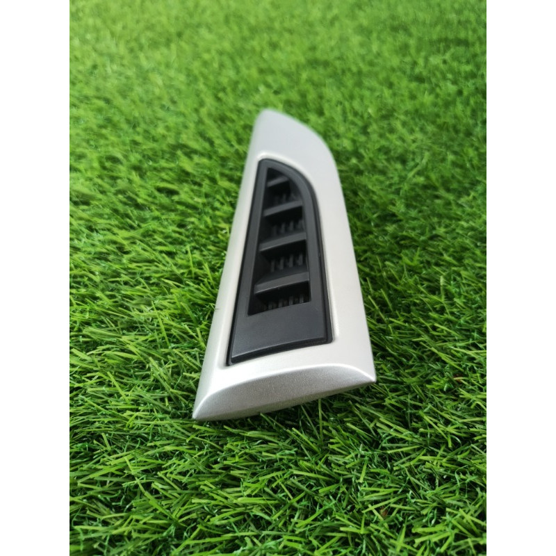 Молдинг крыла (кузов и элементы) Chevrolet Captiva C140 2011 2.2 D (z22d1) 95027407