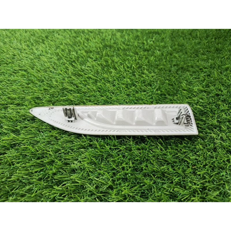 Молдинг крыла (кузов и элементы) Chevrolet Captiva C140 2011 2.2 D (z22d1) 95027407