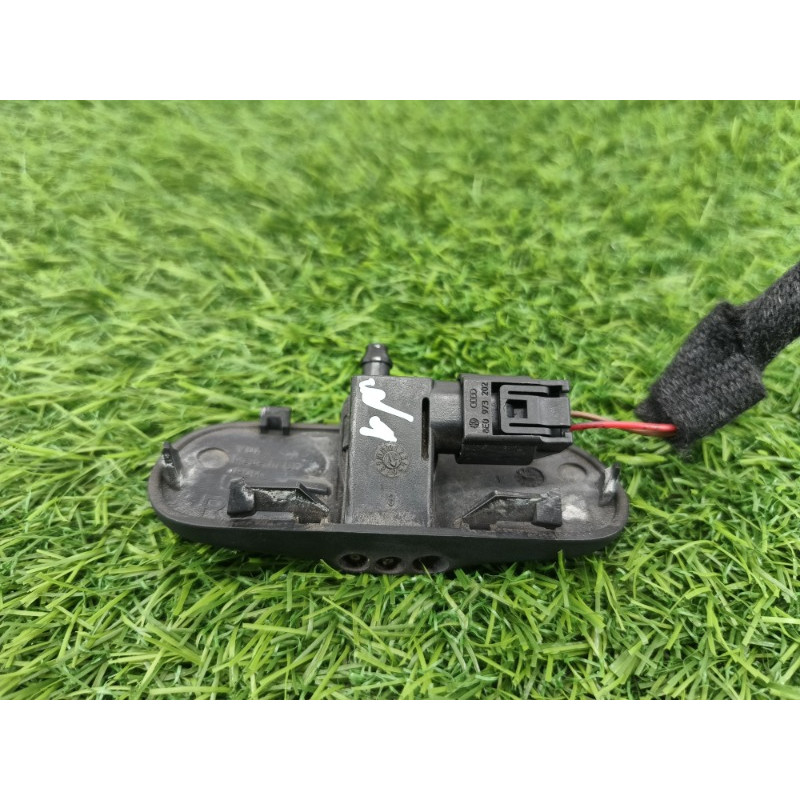 Форсунка омывателя (кузов и элементы) AUDI A6 C7 2011 2.0 tdi 4l0955988c