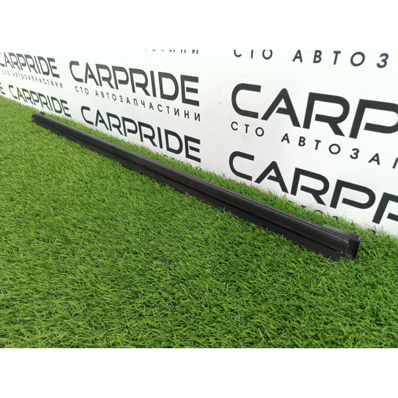 Молдинг стекла внутренний (наружные элементы кузова) Mitsubishi Outlander GM4W 2022 2.50 5727A553