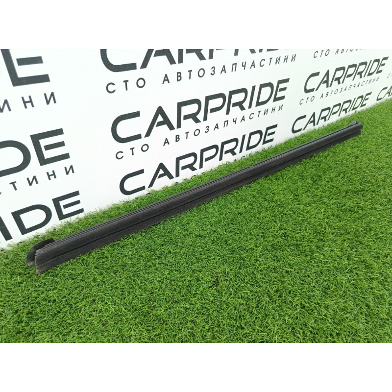 Молдинг стекла внутренний (наружные элементы кузова) Mitsubishi Outlander GM4W 2022 2.50 5727A553