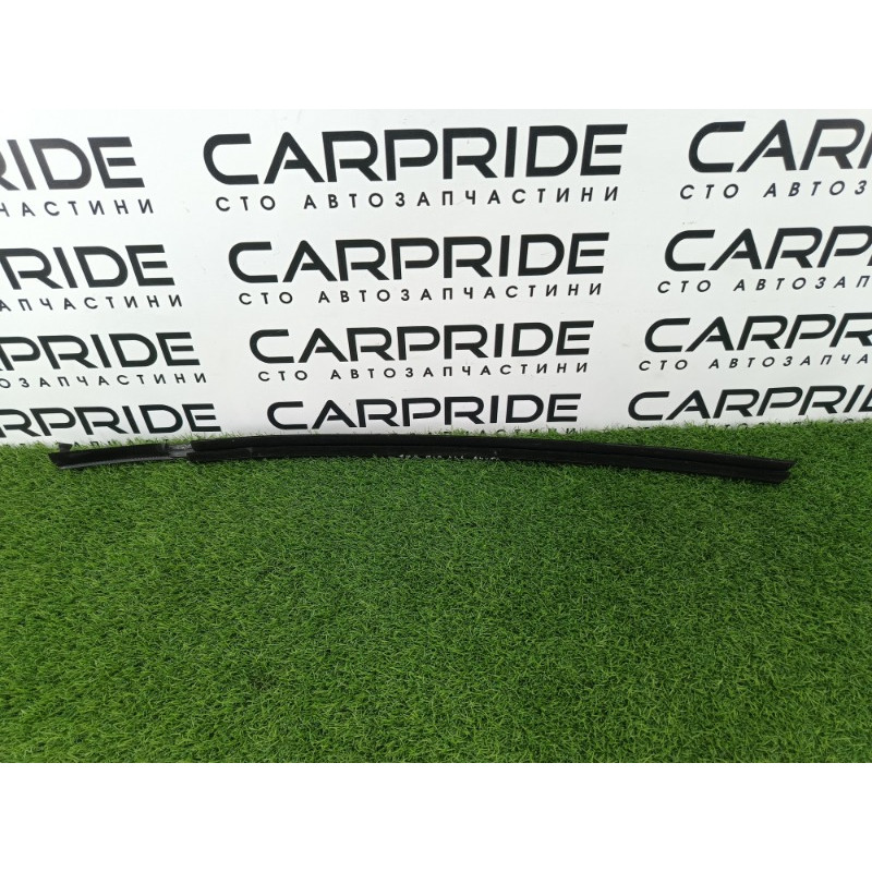 Молдинг стекла внутренний (наружные элементы кузова) Audi Q7 4M 2015 3.0 CRE 4m0837479