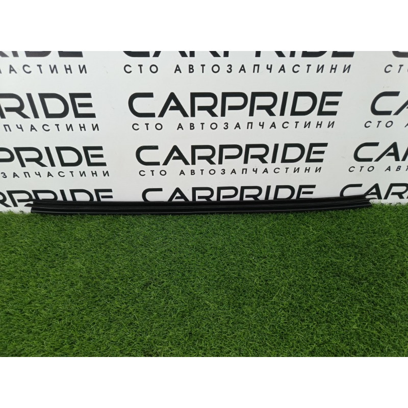 Молдинг стекла внутренний (наружные элементы кузова) Audi Q7 4M 2015 3.0 CRE 4m0839479