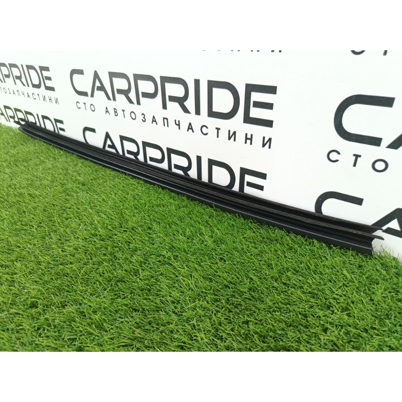 Молдинг стекла внутренний (наружные элементы кузова) Audi Q7 4M 2015 3.0 CRE 4m0839479