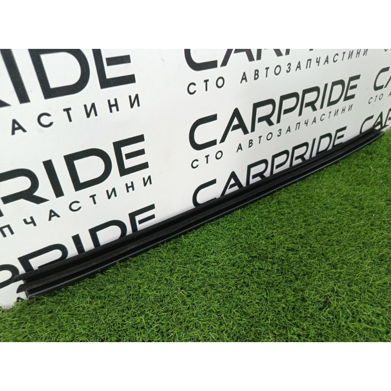 Молдинг стекла внутренний (наружные элементы кузова) Audi Q7 4M 2015 3.0 CRE 4m0839479