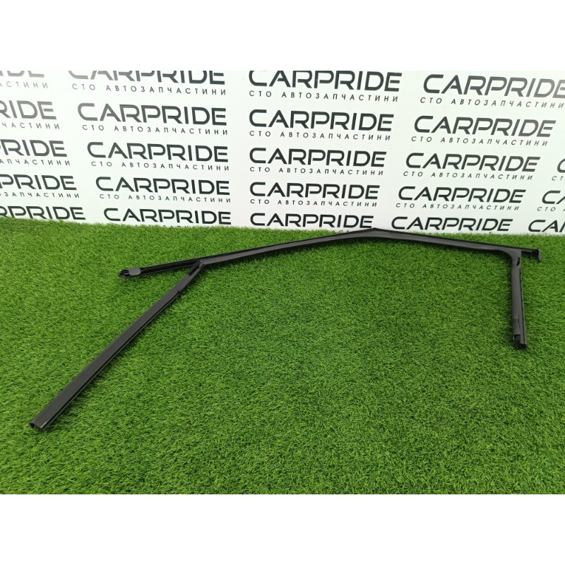 Молдинг двери внешний (кузов и элементы) Mitsubishi Outlander GM4W 2022 2.50 5705B046