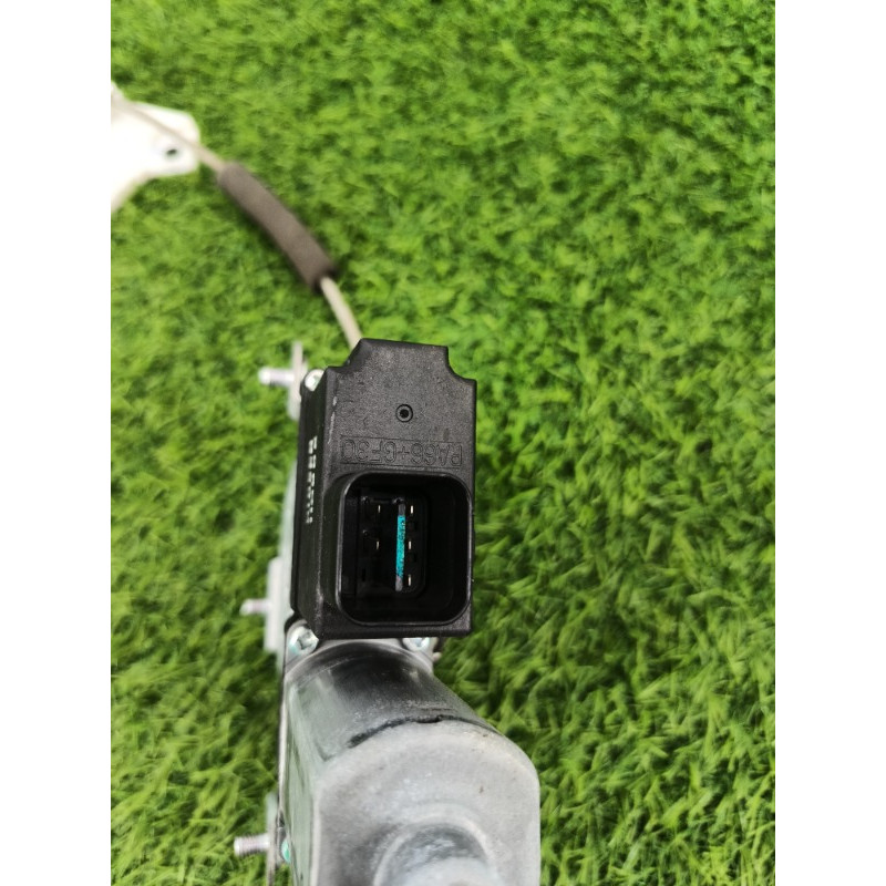 Механизм стеклоподъемника с мотором (кузов и элементы) Chevrolet Captiva C140 2011 2.2 D (z22d1) 96624333