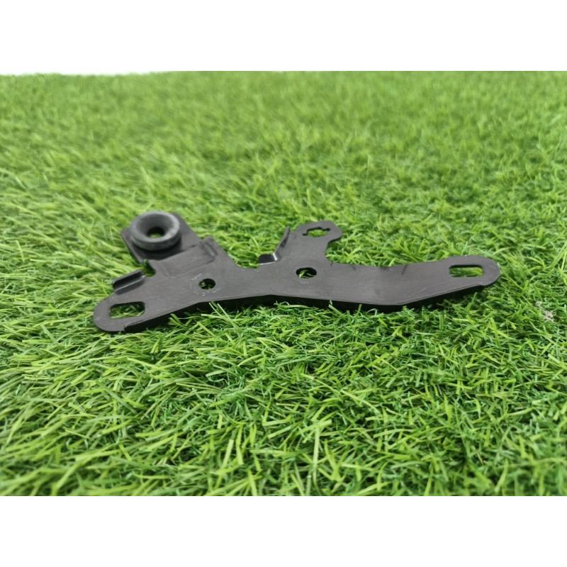 Кронштейн компрессора кондиционера (кронштейны двигателя) Subaru Forester SK 2020 2.5 73687FL001