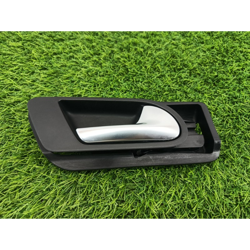 Ручка двери внутренняя (салон) Volkswagen Tiguan 5N 2011 1.4 CAVA 5n1837114