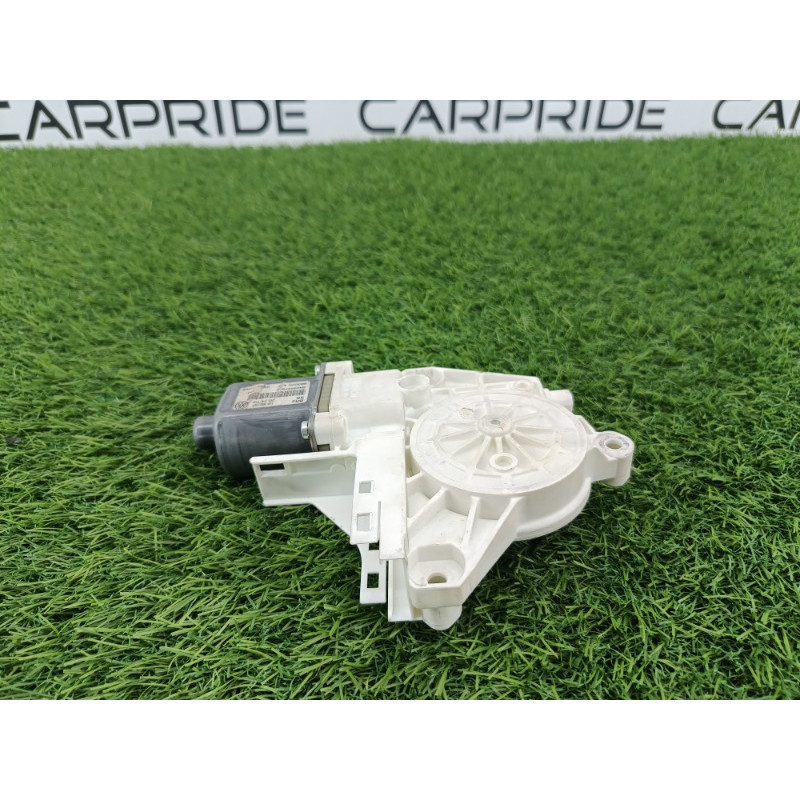 Мотор стеклоподъемника (электрика) Volkswagen Tiguan 5N 2011 1.4 CAVA 5n0959701d