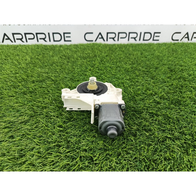 Мотор стеклоподъемника (электрика) Volkswagen Tiguan 5N 2011 1.4 CAVA 5n0959701d