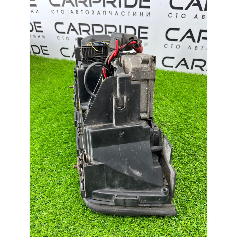 Фара (оптика) BMW 7-series E38 1996 M60B40 0301043272