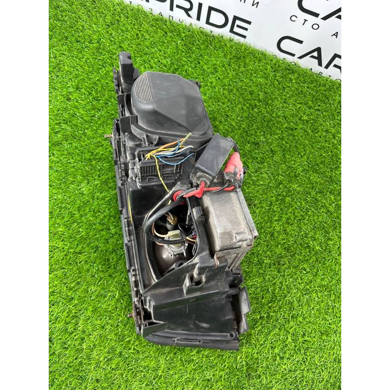 Фара (оптика) BMW 7-series E38 1996 M60B40 0301043272