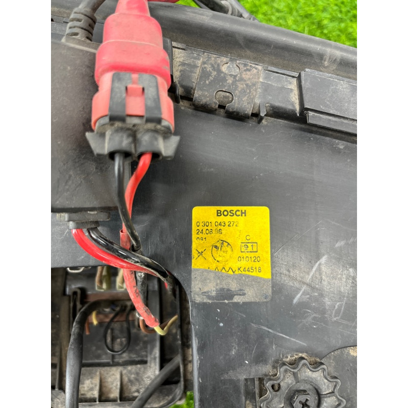 Фара (оптика) BMW 7-series E38 1996 M60B40 0301043272