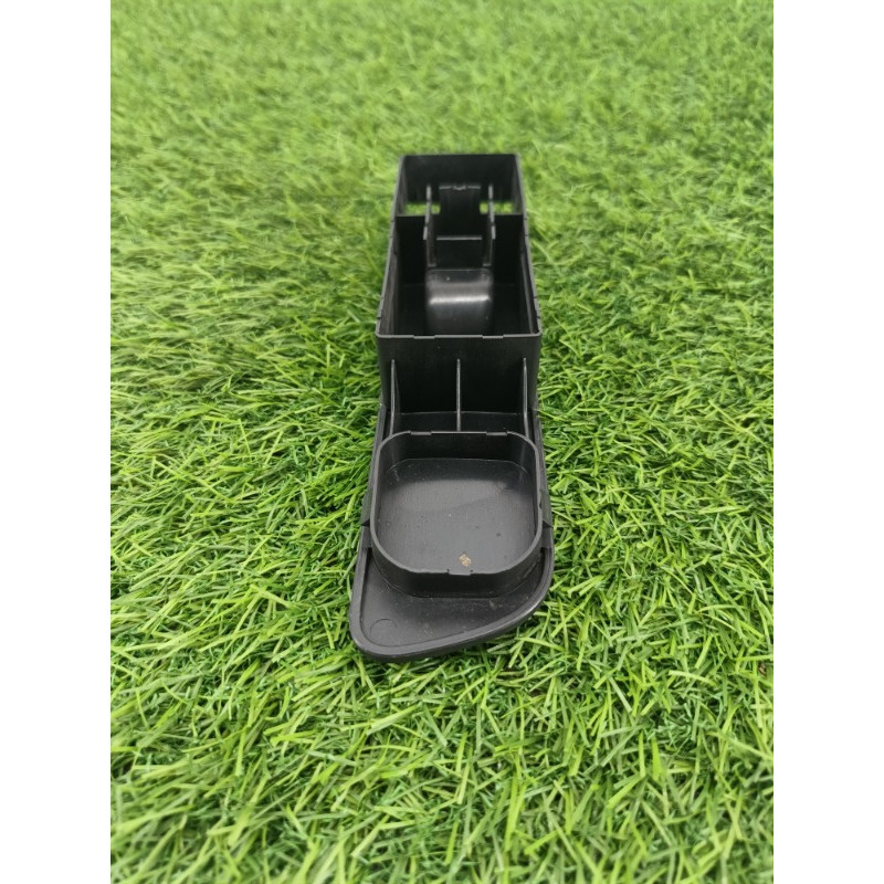 Накладка кнопок стеклоподъемника (салон) Volkswagen Tiguan 5N 2011 1.4 CAVA 5n1867256a