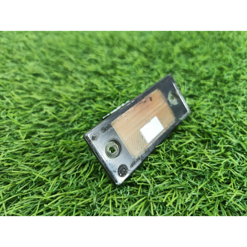 Плафон подсветки номера (оптика) Volkswagen Tiguan 5N 2011 1.4 CAVA 1J5943021D