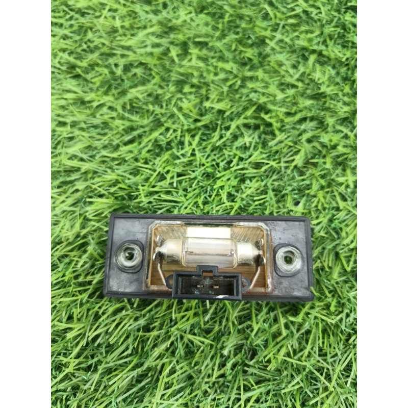 Плафон подсветки номера (оптика) Volkswagen Tiguan 5N 2011 1.4 CAVA 1J5943021D