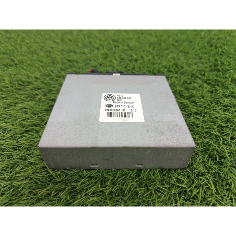 Блок управления бортовой сети (электрика / блок управления) Volkswagen Tiguan 5N 2011 1.4 CAVA 1k0919041