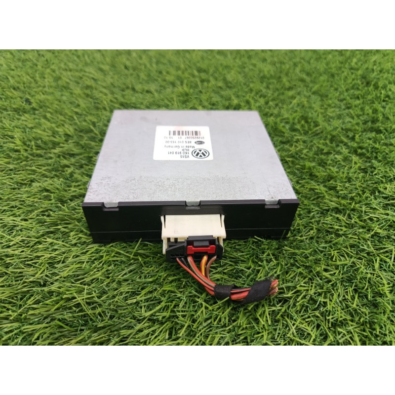 Блок управления бортовой сети (электрика / блок управления) Volkswagen Tiguan 5N 2011 1.4 CAVA 1k0919041