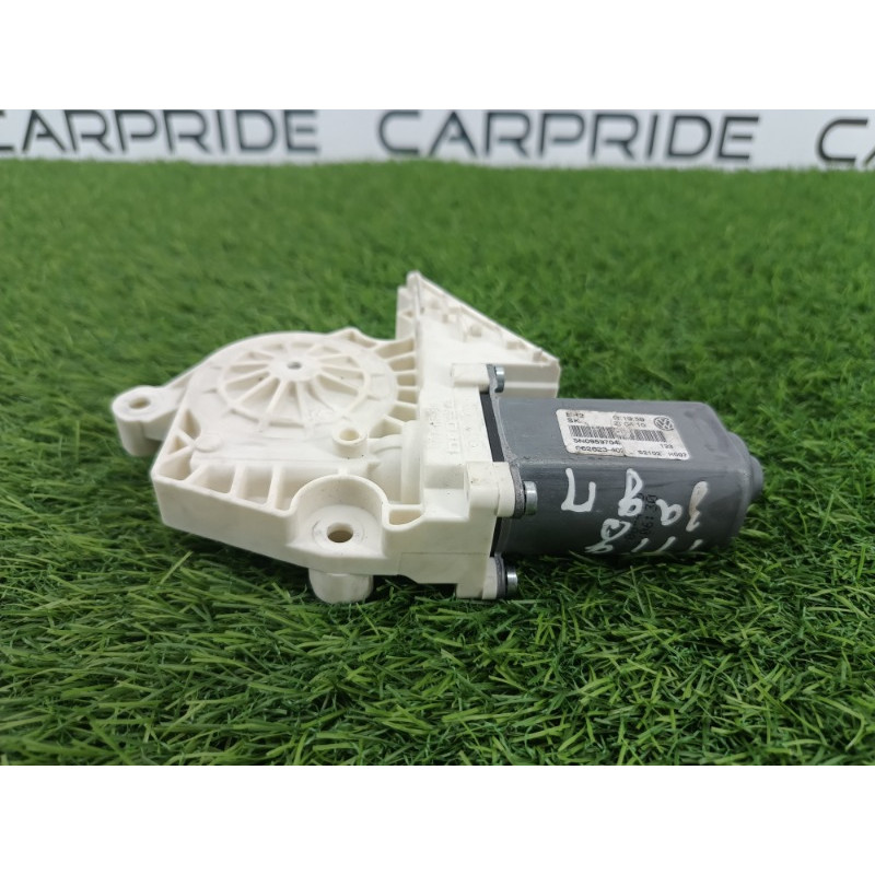 Мотор стеклоподъемника (электрика) Volkswagen Tiguan 5N 2011 1.4 CAVA 5n0959704d