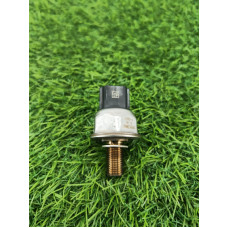 Датчик давления топлива