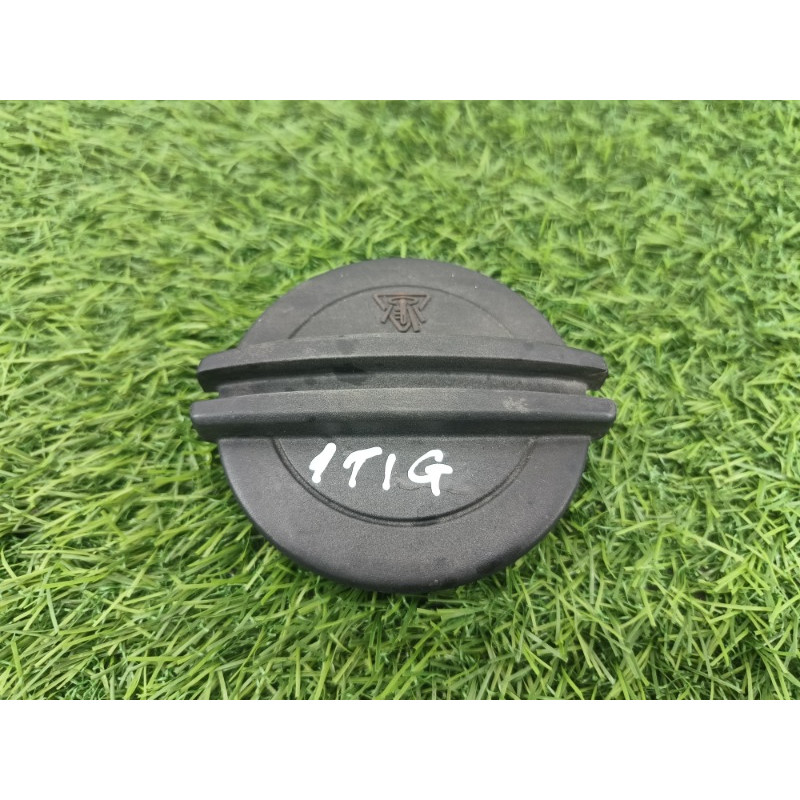 Крышка расширительного бачка (система охлаждения) Volkswagen Tiguan 5N 2011 1.4 CAVA 2Q0121321A