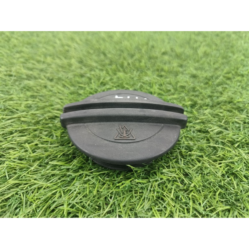 Крышка расширительного бачка (система охлаждения) Volkswagen Tiguan 5N 2011 1.4 CAVA 2Q0121321A