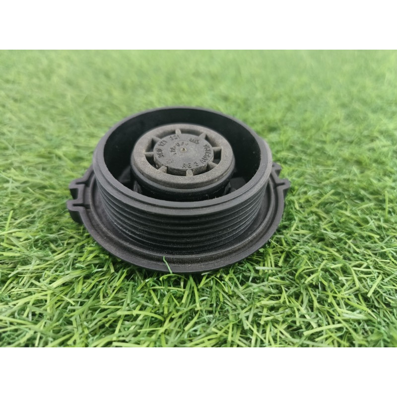 Крышка расширительного бачка (система охлаждения) Volkswagen Tiguan 5N 2011 1.4 CAVA 2Q0121321A