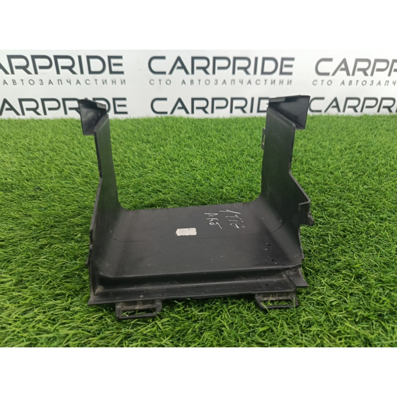 Крышка аккумулятора (кузов и элементы) Volkswagen Tiguan 5N 2011 1.4 CAVA 3c0915336a