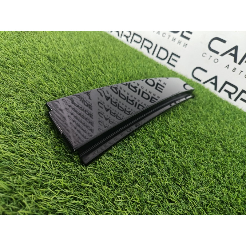 Накладка двери боковая (кузов и элементы) Volkswagen Tiguan 5N 2011 1.4 CAVA 5n0839902a