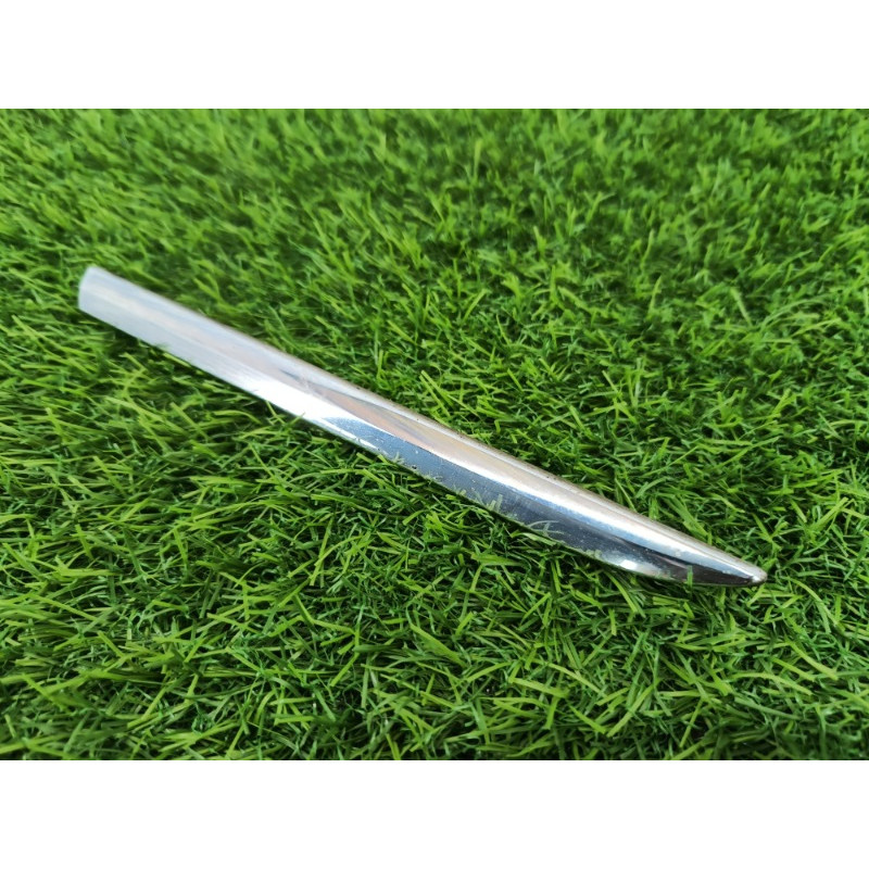 Молдинг крыла (кузов и элементы) Mercedes-Benz E-class w212 2013 2.2 CDI A 212 690 43 82