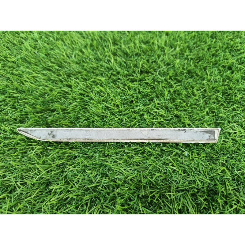 Молдинг крыла (кузов и элементы) Mercedes-Benz E-class w212 2013 2.2 CDI A 212 690 43 82