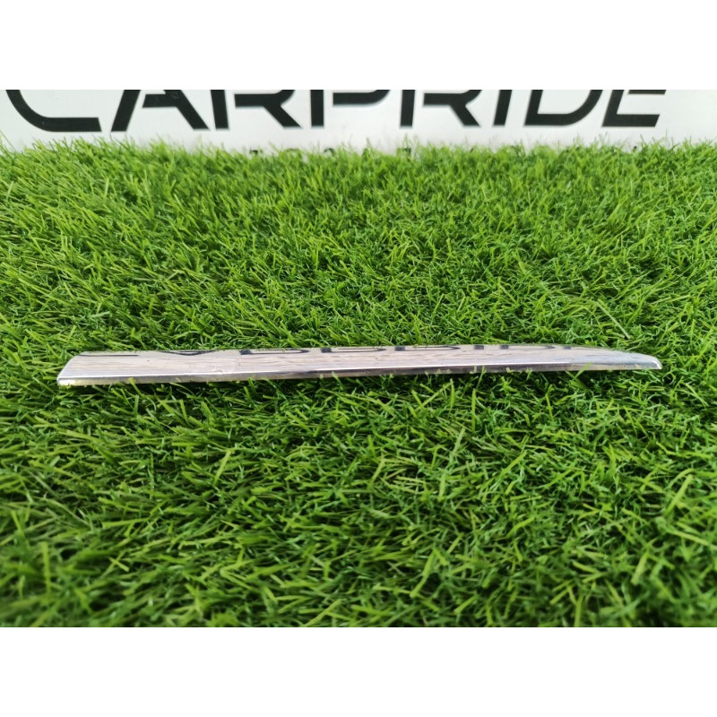 Молдинг крыла (кузов и элементы) Mercedes-Benz E-class w212 2013 2.2 CDI A 212 690 44 82