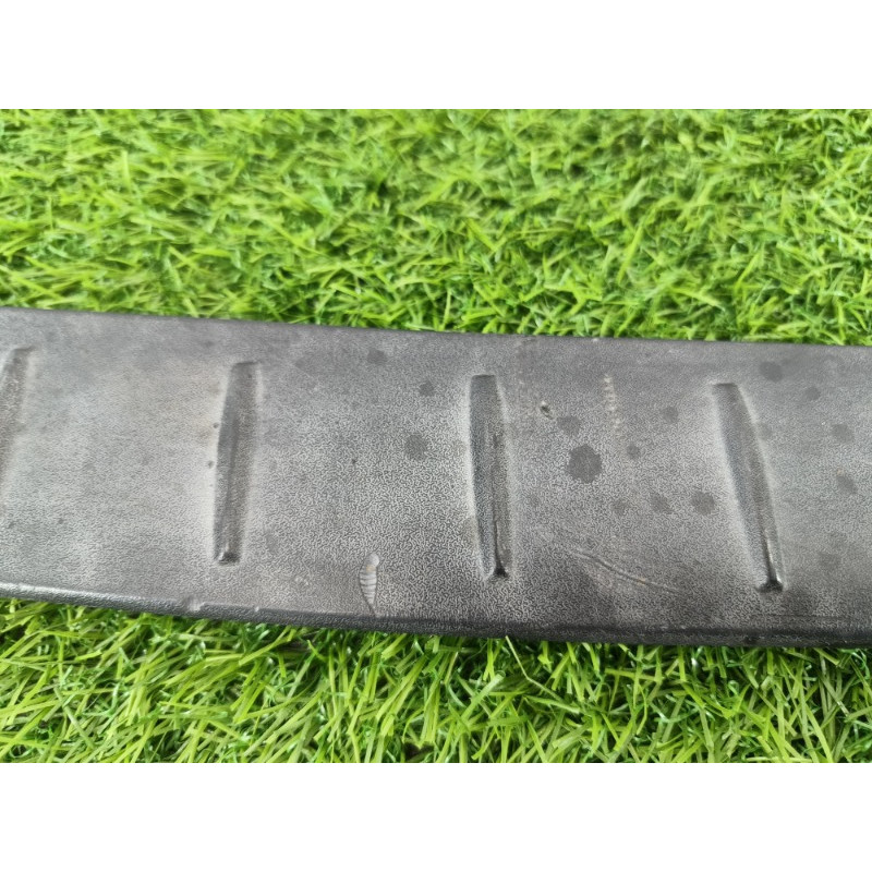 Накладка на бампер (кузов и элементы) Chevrolet Captiva C140 2011 2.2 D (z22d1) 96433212