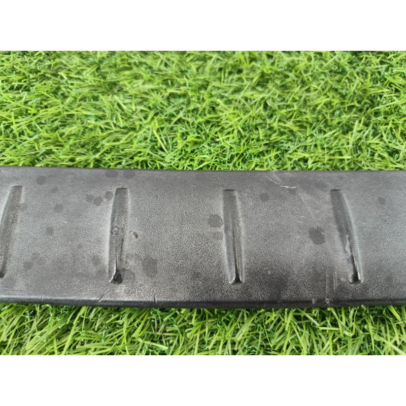 Накладка на бампер (кузов и элементы) Chevrolet Captiva C140 2011 2.2 D (z22d1) 96433212