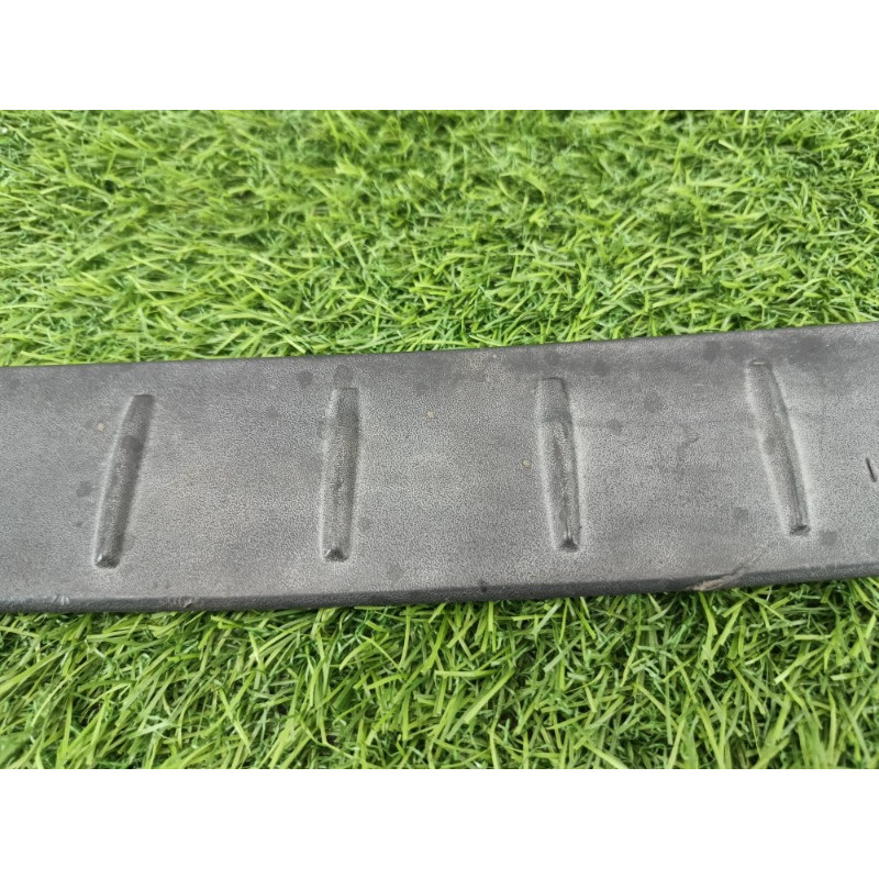 Накладка на бампер (кузов и элементы) Chevrolet Captiva C140 2011 2.2 D (z22d1) 96433212