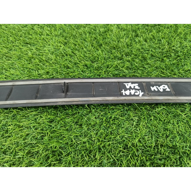 Накладка на бампер (кузов и элементы) Chevrolet Captiva C140 2011 2.2 D (z22d1) 96433212