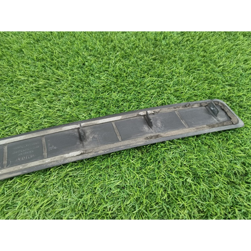 Накладка на бампер (кузов и элементы) Chevrolet Captiva C140 2011 2.2 D (z22d1) 96433212