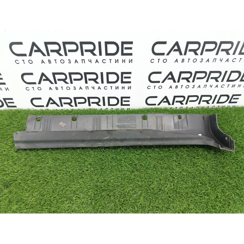 Накладка на порог (кузов и элементы) Chevrolet Captiva C140 2011 2.2 D (z22d1) 22737920