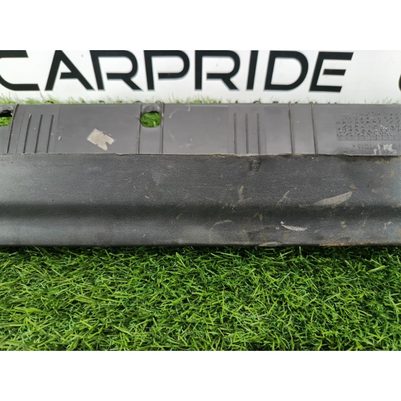 Накладка на порог (кузов и элементы) Chevrolet Captiva C140 2011 2.2 D (z22d1) 22737920