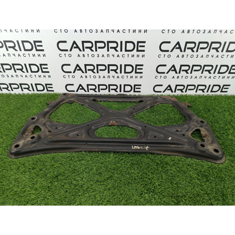 Распорка переднего подрамника (подвеска) AUDI A6 C7 2011 2.0 tdi 4h0399345m