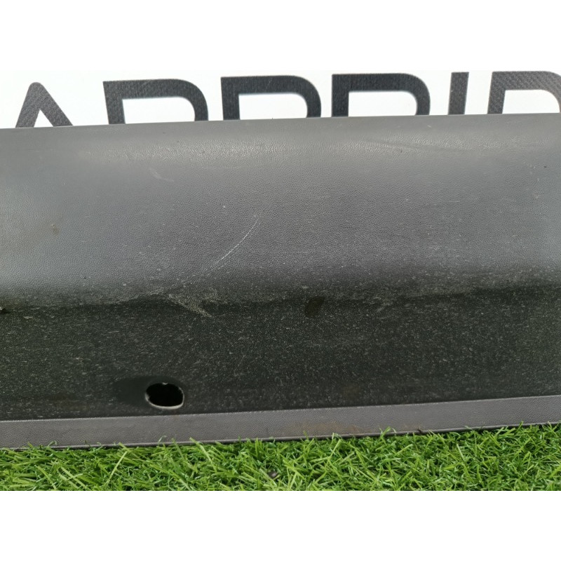 Накладка на порог (кузов и элементы) Chevrolet Captiva C140 2011 2.2 D (z22d1) 96804212