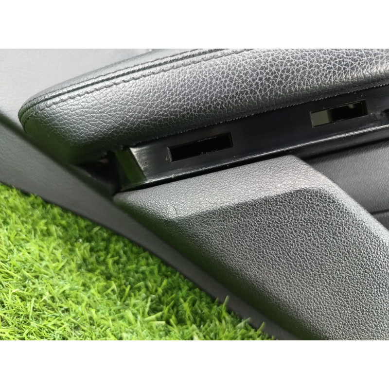 Дверная карта (салон) Mercedes-Benz E-class w212 2013 2.2 CDI A 212 730 67 70 9J71