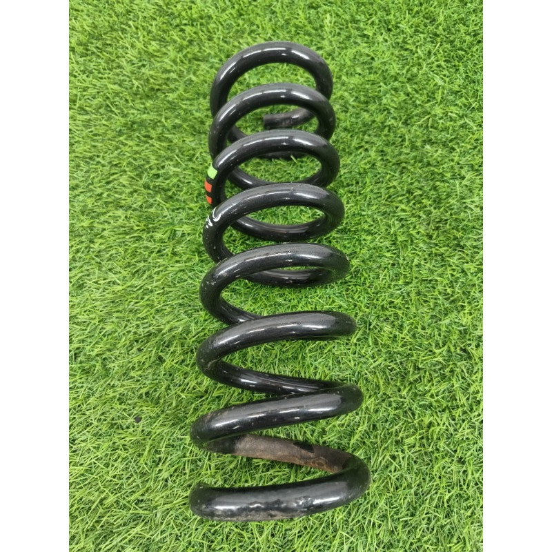 Пружина подвески (подвеска) Mercedes-Benz E-class w212 2013 2.2 CDI A 212 324 13 04