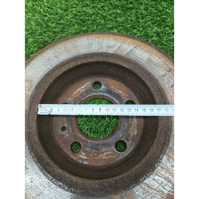 Тормозной диск (тормозная система) AUDI A6 C7 2011 2.0 tdi 8K0615601B