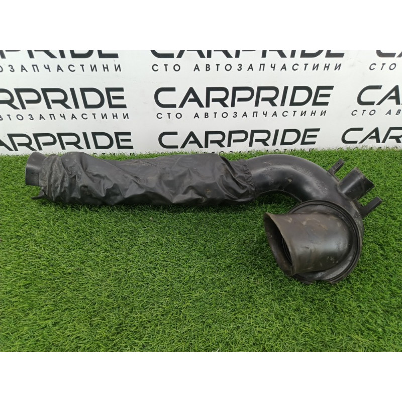 Патрубок воздушного фильтра (впускная система) Chevrolet Captiva C140 2011 2.2 D (z22d1) 20792675