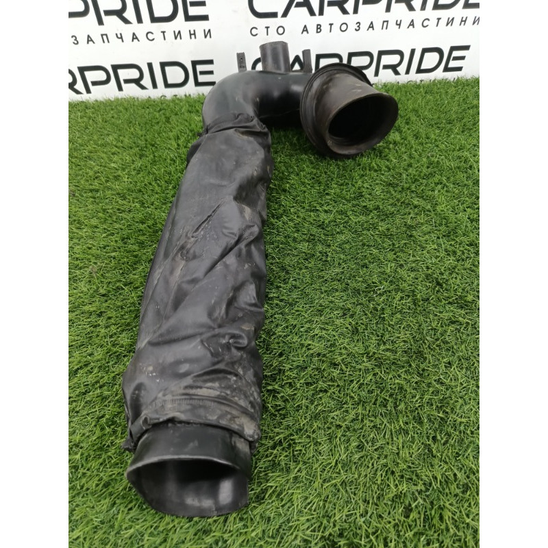 Патрубок воздушного фильтра (впускная система) Chevrolet Captiva C140 2011 2.2 D (z22d1) 20792675